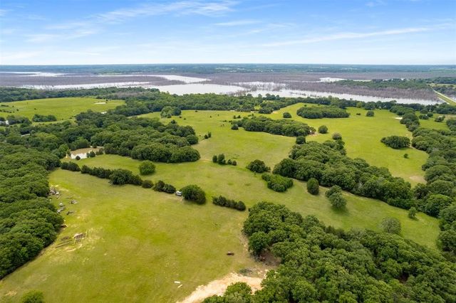 6111 County Road 2610, Bonham, TX 75418