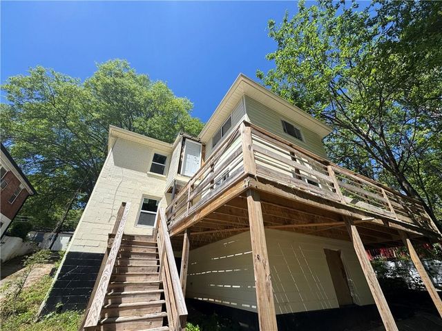 169 Burbank NW Drive, Atlanta, GA 30314