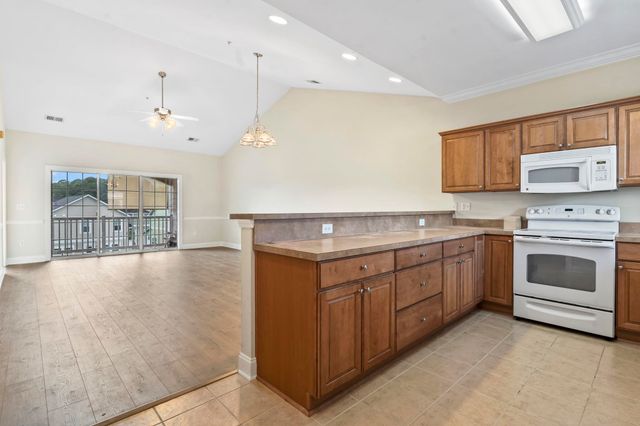 4142 Hibiscus Dr Unit 302, Little River, SC 29566