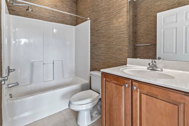 4142 Hibiscus Dr Unit 302, Little River, SC 29566