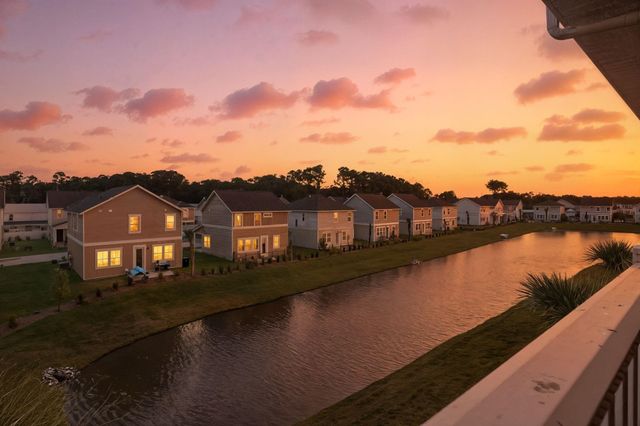 4142 Hibiscus Dr Unit 302, Little River, SC 29566
