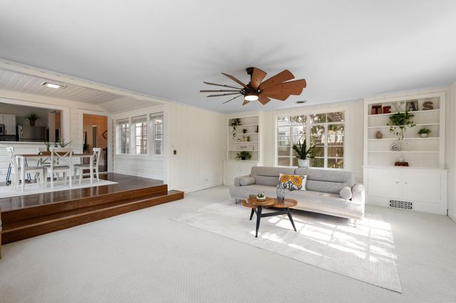 1707 LEXINGTON ST, Taylor, TX 76574