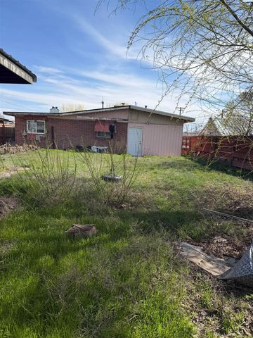 203 N Hawthorne St., Toppenish, WA 98948