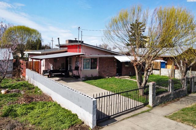 203 N Hawthorne St., Toppenish, WA 98948