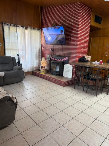 203 N Hawthorne St., Toppenish, WA 98948