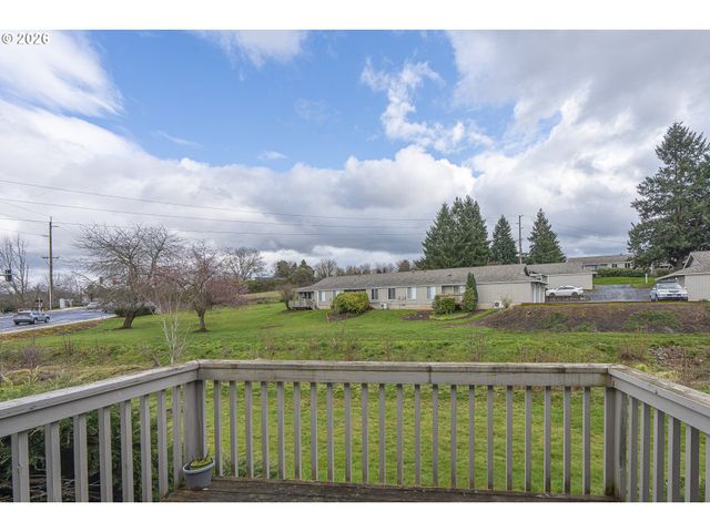 8315 Sw SHENANDOAH Way, Tualatin, OR 97062