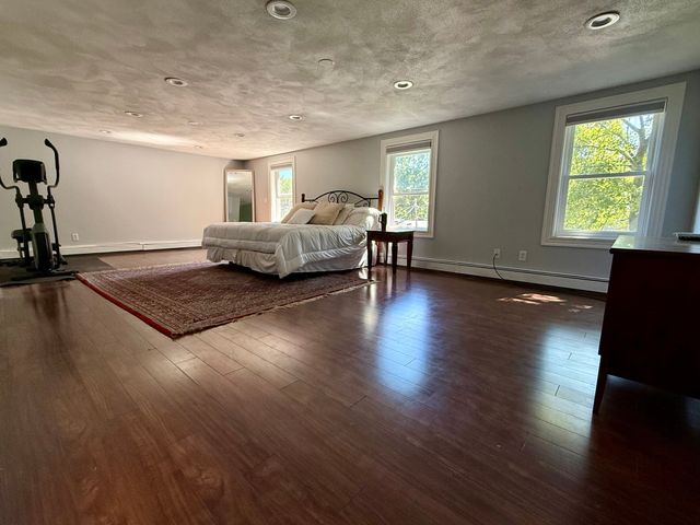 19 Shady Hill Ln, Reading, MA 01867