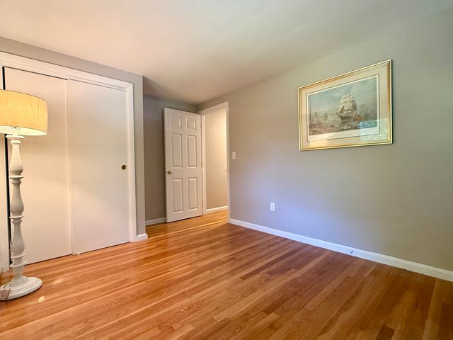 19 Shady Hill Ln, Reading, MA 01867