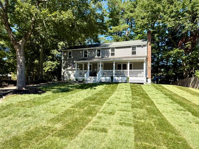 19 Shady Hill Ln, Reading, MA 01867