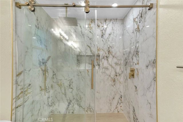 18223 Delano, Tarzana, CA 91335