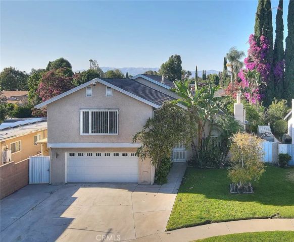 18223 Delano, Tarzana, CA 91335