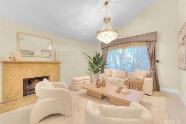 18223 Delano, Tarzana, CA 91335