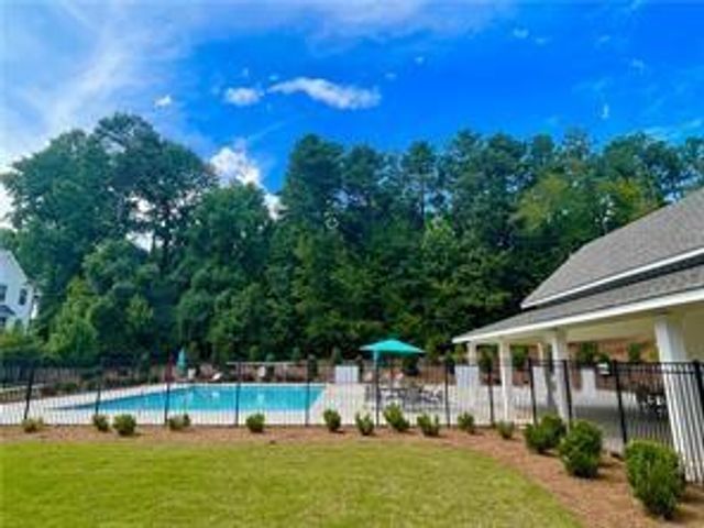 845 Green Sapling Trail, Suwanee, GA 30024
