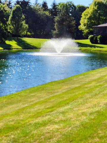 7005 E Springtree Lane 31, Grand Rapids, MI 49548