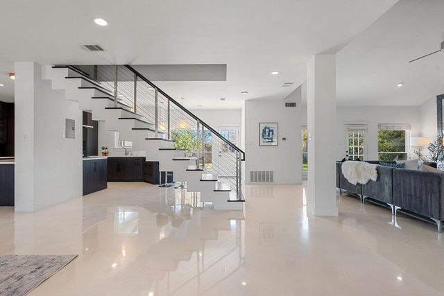 10408 Loring DR, Austin, TX 78750