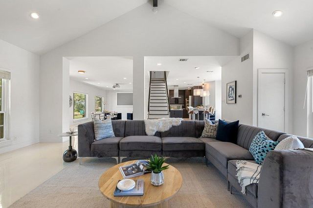 10408 Loring DR, Austin, TX 78750