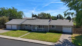 534 E COZZA Dr, Spokane, WA 99208