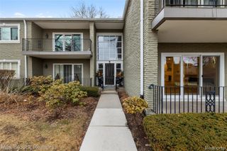 1111 N Old Woodward Avenue 23, Birmingham, MI 48009