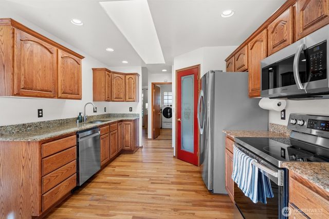 34809 93rd Avenue Ct S, Roy, WA 98580