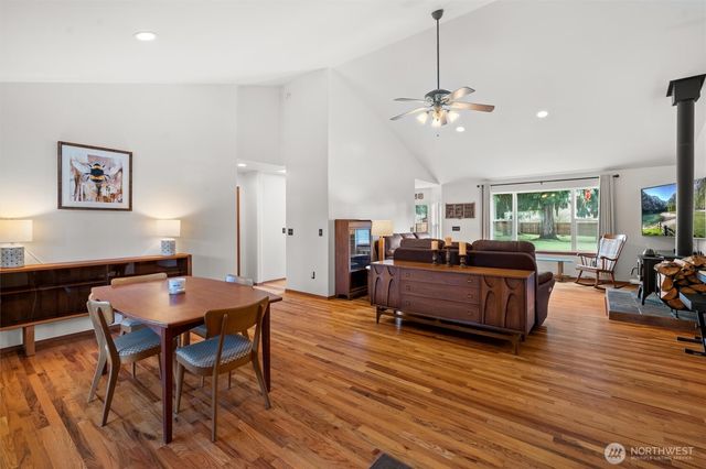 34809 93rd Avenue Ct S, Roy, WA 98580