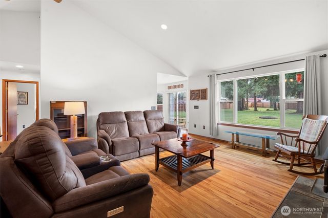 34809 93rd Avenue Ct S, Roy, WA 98580