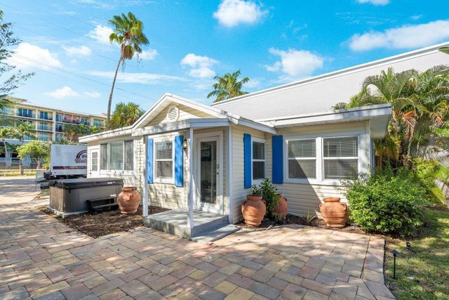 126 NE 4th Avenue, Delray Beach, FL 33483