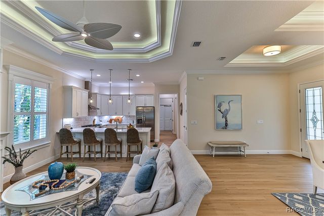 130 NE Crystal Street, Crystal River, FL 34428
