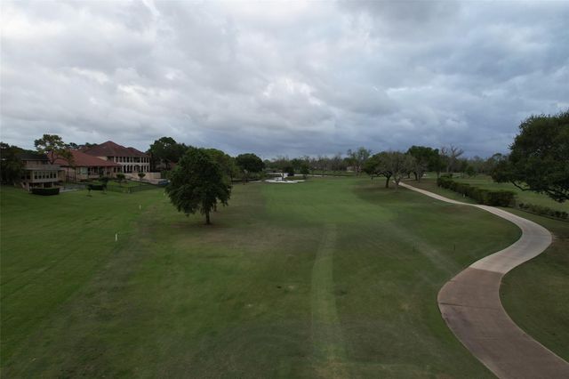 602 Sugar Creek Boulevard, Sugar Land, TX 77478