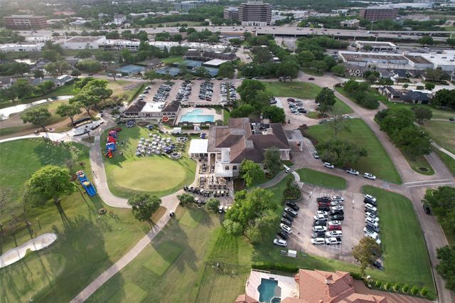 602 Sugar Creek Boulevard, Sugar Land, TX 77478