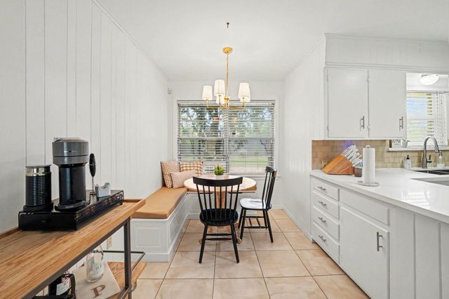 6267 Chevy Chase Drive, Houston, TX 77057
