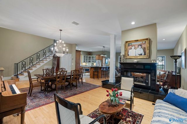 904 Corinth Circle, Huntsville, AL 35801