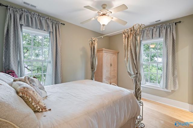 904 Corinth Circle, Huntsville, AL 35801