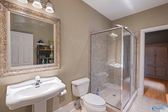 904 Corinth Circle, Huntsville, AL 35801