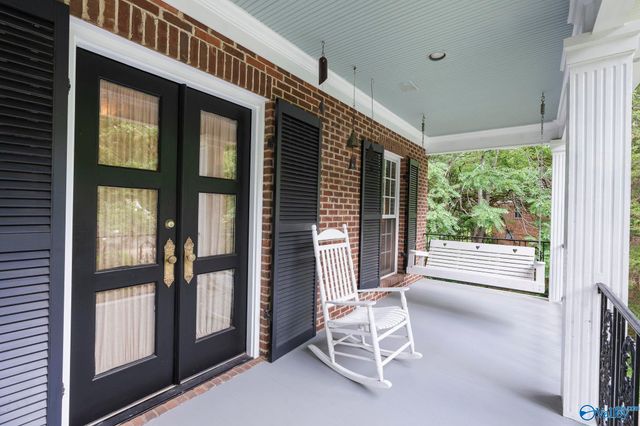 904 Corinth Circle, Huntsville, AL 35801