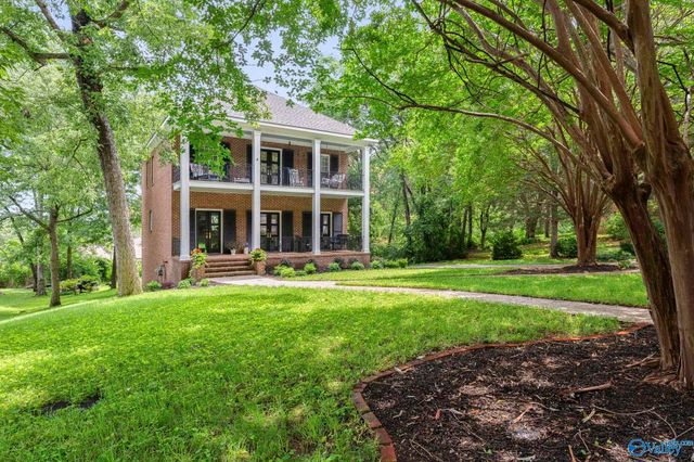 904 Corinth Circle, Huntsville, AL 35801