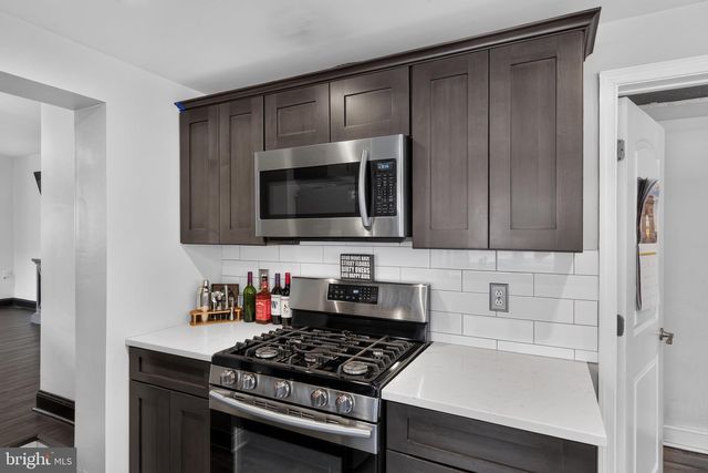 8619 FERNDALE ST, Philadelphia, PA 19115