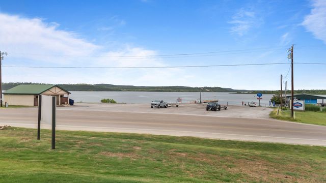 1782 FM 2951, Graford, TX 76449