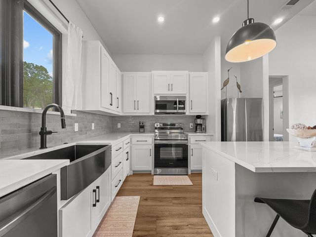 1782 FM 2951, Graford, TX 76449