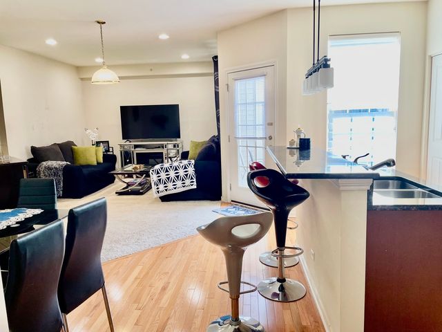 2018 Shermer Road 2018, Glenview, IL 60026