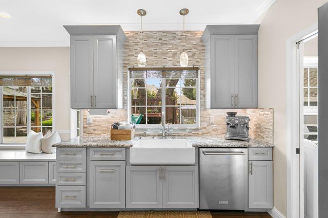 7235 Hill Rd, Granite Bay, CA 95746