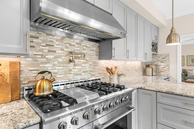 7235 Hill Rd, Granite Bay, CA 95746