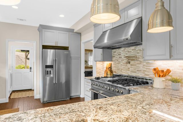 7235 Hill Rd, Granite Bay, CA 95746