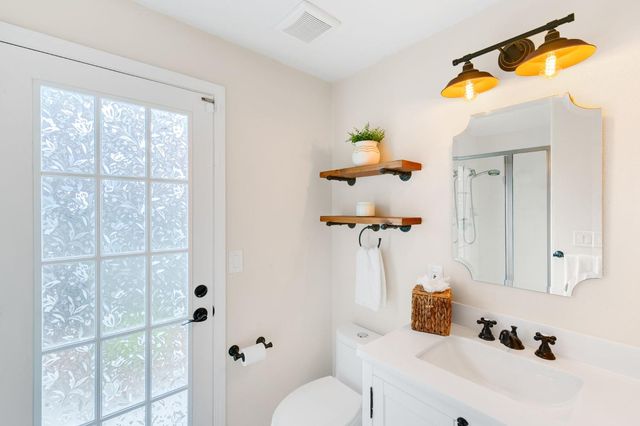 7235 Hill Rd, Granite Bay, CA 95746