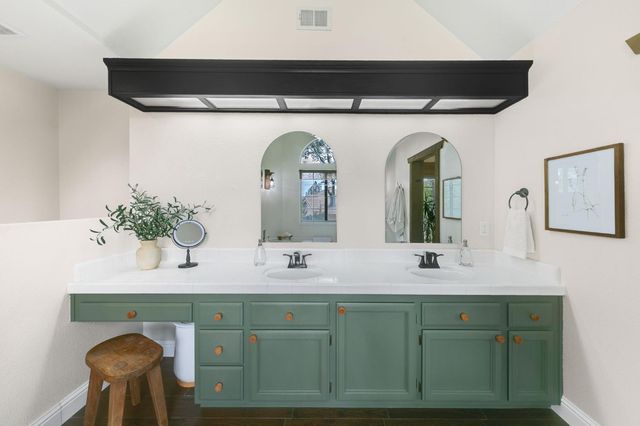 7235 Hill Rd, Granite Bay, CA 95746