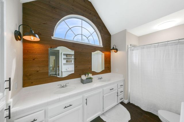 7235 Hill Rd, Granite Bay, CA 95746