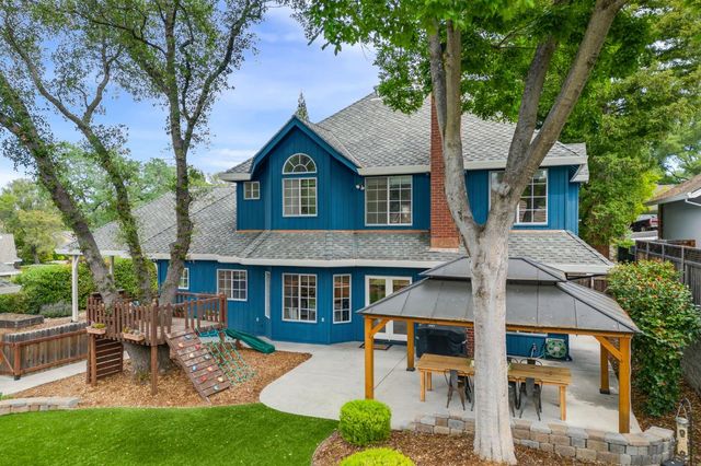 7235 Hill Rd, Granite Bay, CA 95746