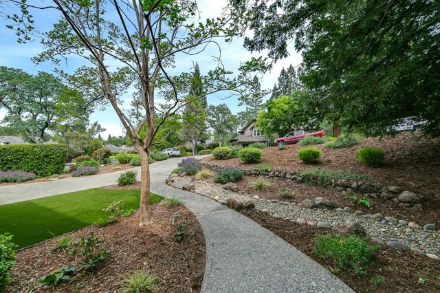 7235 Hill Rd, Granite Bay, CA 95746