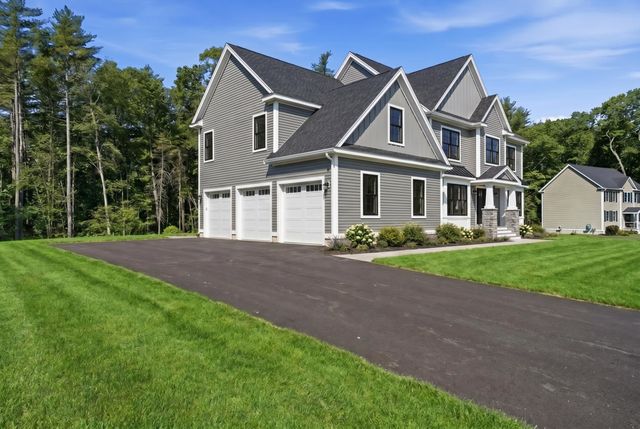 17 Carmel Road, Pelham, NH 03076