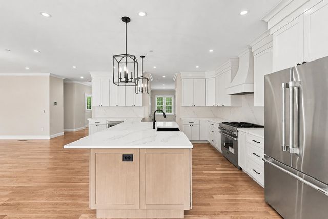 17 Carmel Road, Pelham, NH 03076