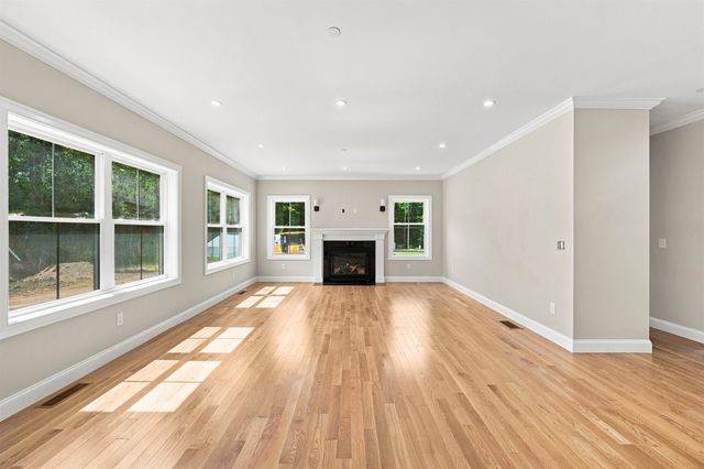 17 Carmel Road, Pelham, NH 03076